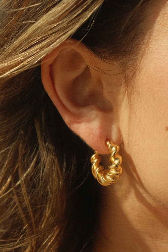 Cueva Earrings