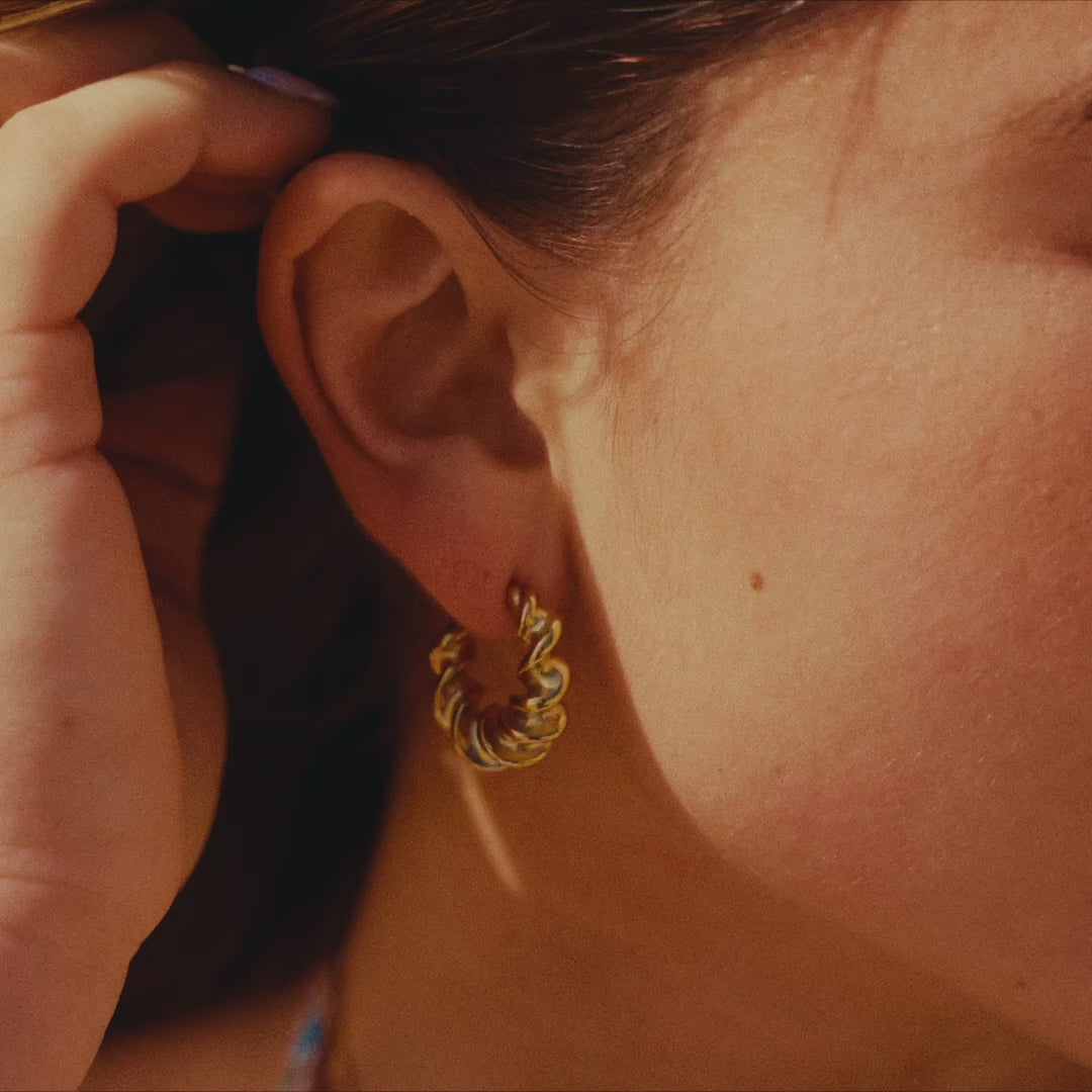 Cueva Earrings